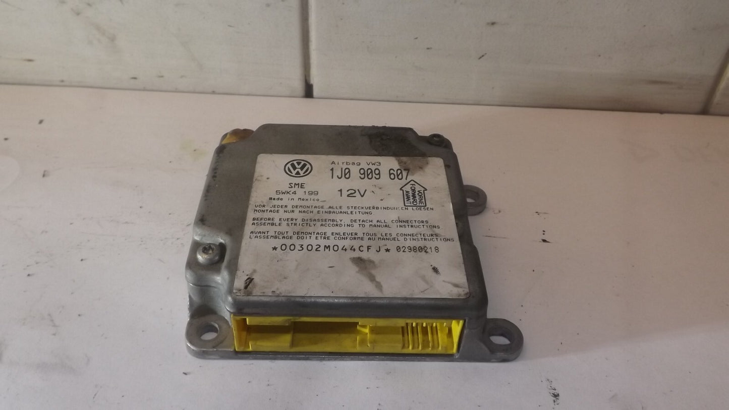 VW Audi Skoda Steuergerät Airbagsteuergerät Airbag Modul 1J0909607