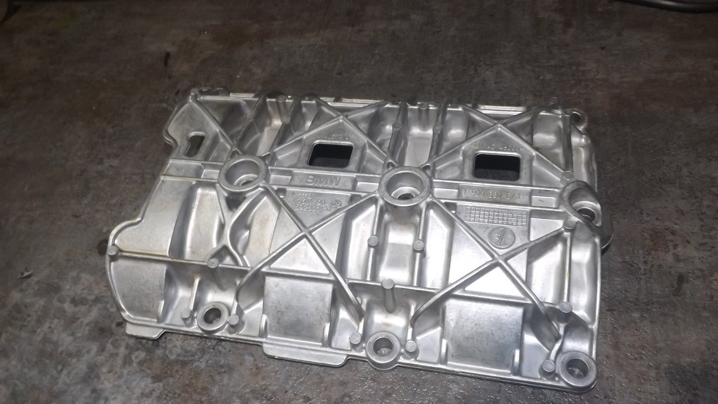 BMW B48B20A Schwallblech 7634190 Original F32 F33 F36 F83 420i 2.0 3.0 T24