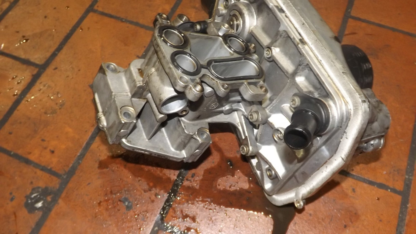 VW T5 FL 2.0 TDI Kombikühler AGR Abgaskühler 03L115512C