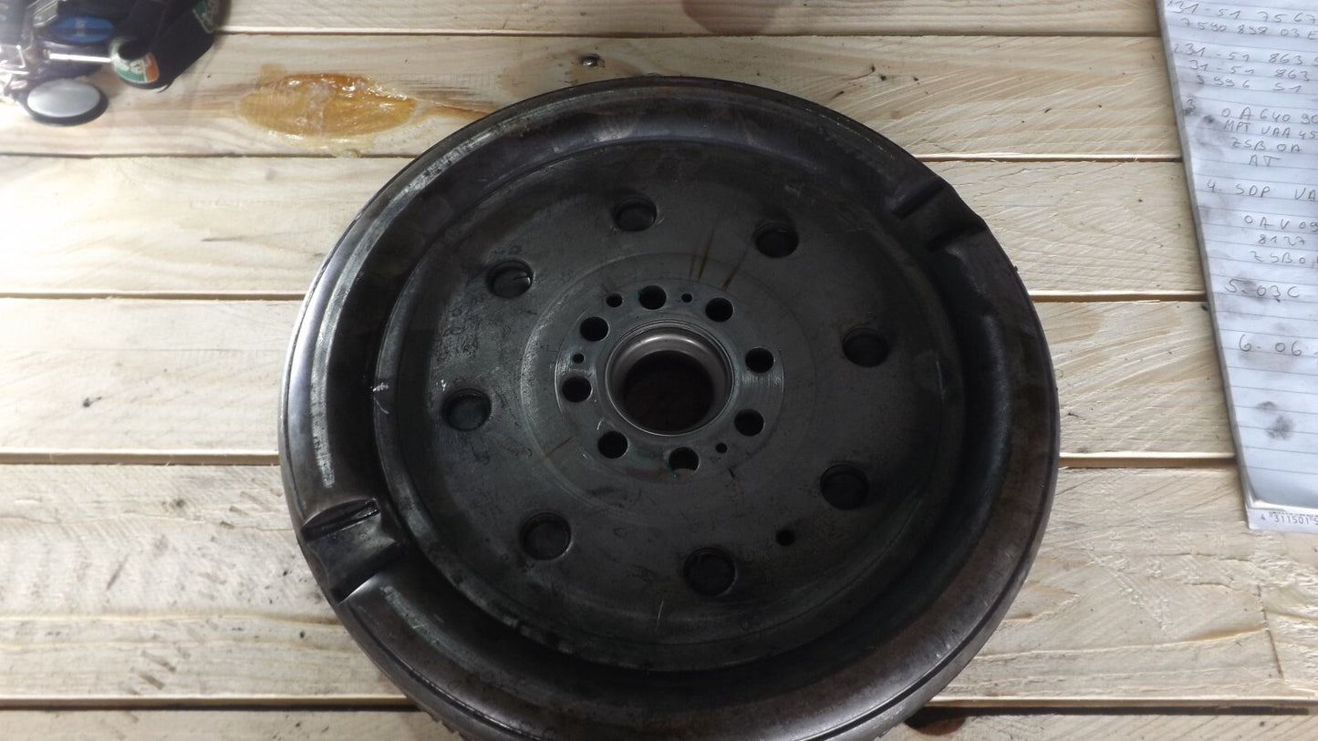 Audi VW Skoda Seat 1.8 TFSI Schwungrad Zweimassenschwungrad 06J105266K