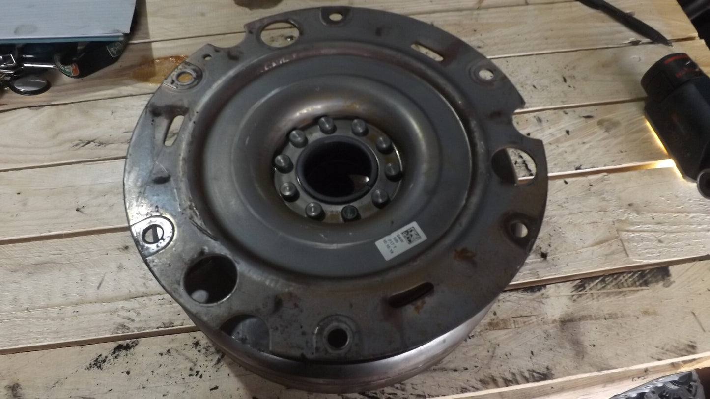 Audi A5 8T 2.0 TFSI CDNB Automatik Zweimassenschwungrad 0AW105317T