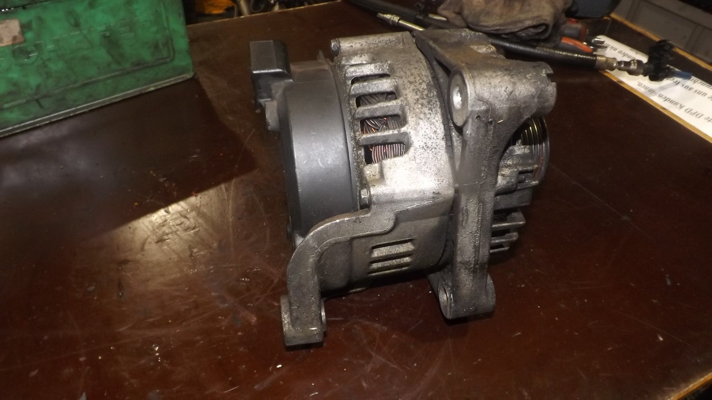 Lichtmaschine Generator 8570675 BMW F30 F31 F32 F33 F34 F36 F15 F16 S8570675