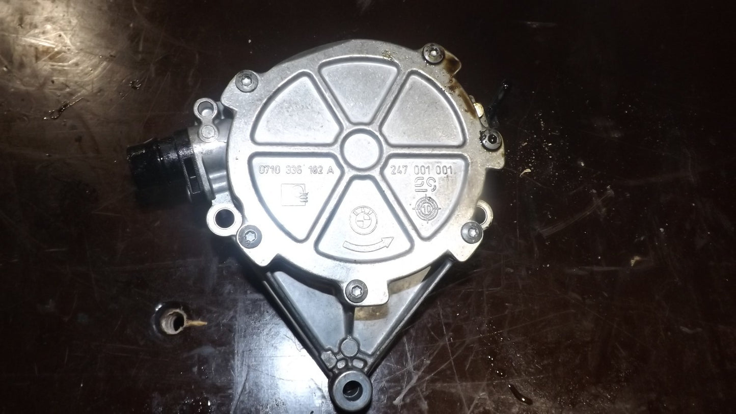 Vakuumpumpe 0710336182A BMW 3er F34 328i BMW 2.0 28 i xDrive N20B20A N20