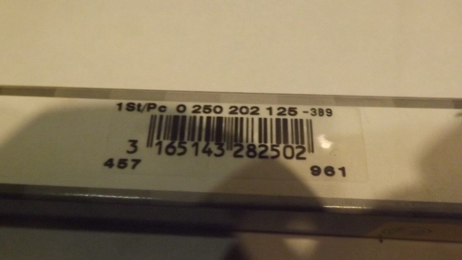 Original Bosch Toyota Avensis Glühkerzen 0250202125