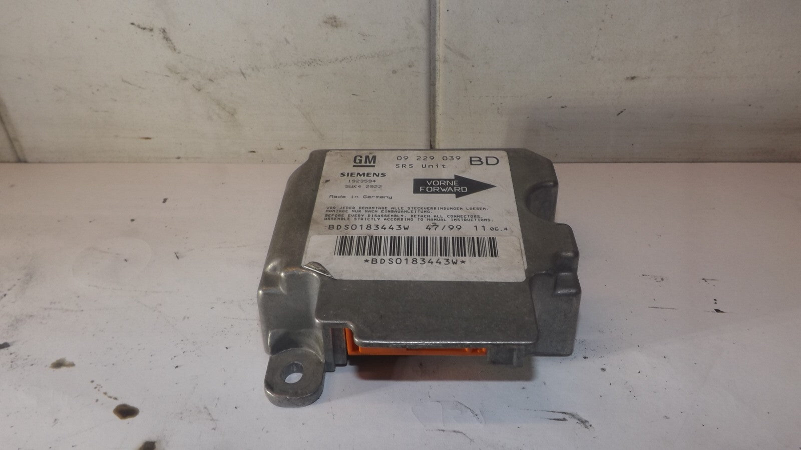 Opel Vectra  Steuergerät Airbagsteuergerät Airbag Modul 09229039