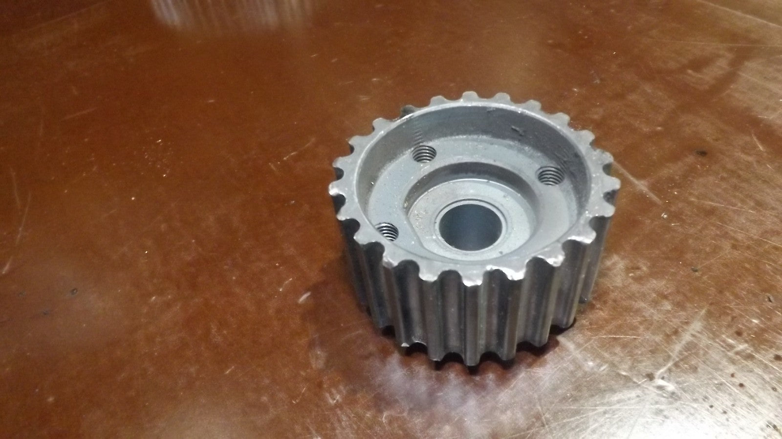Zahnriemenrad Rad Riemenscheibe Kurbelwelle  AUDI VW Skoda 038105263H