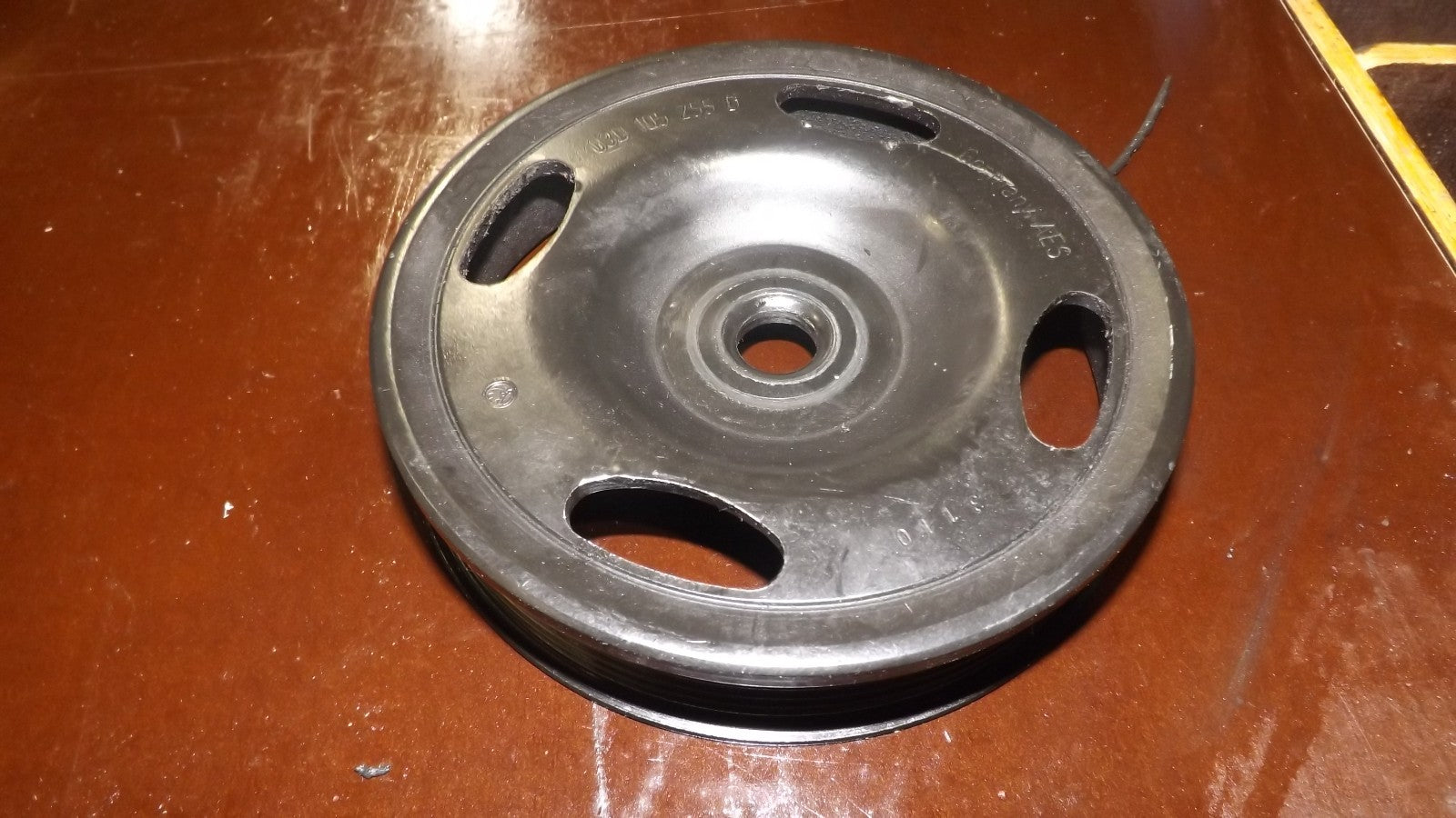 Riemenscheibe Kurbelwelle VW SKODA SEAT 1,4 1,2 03D105255D