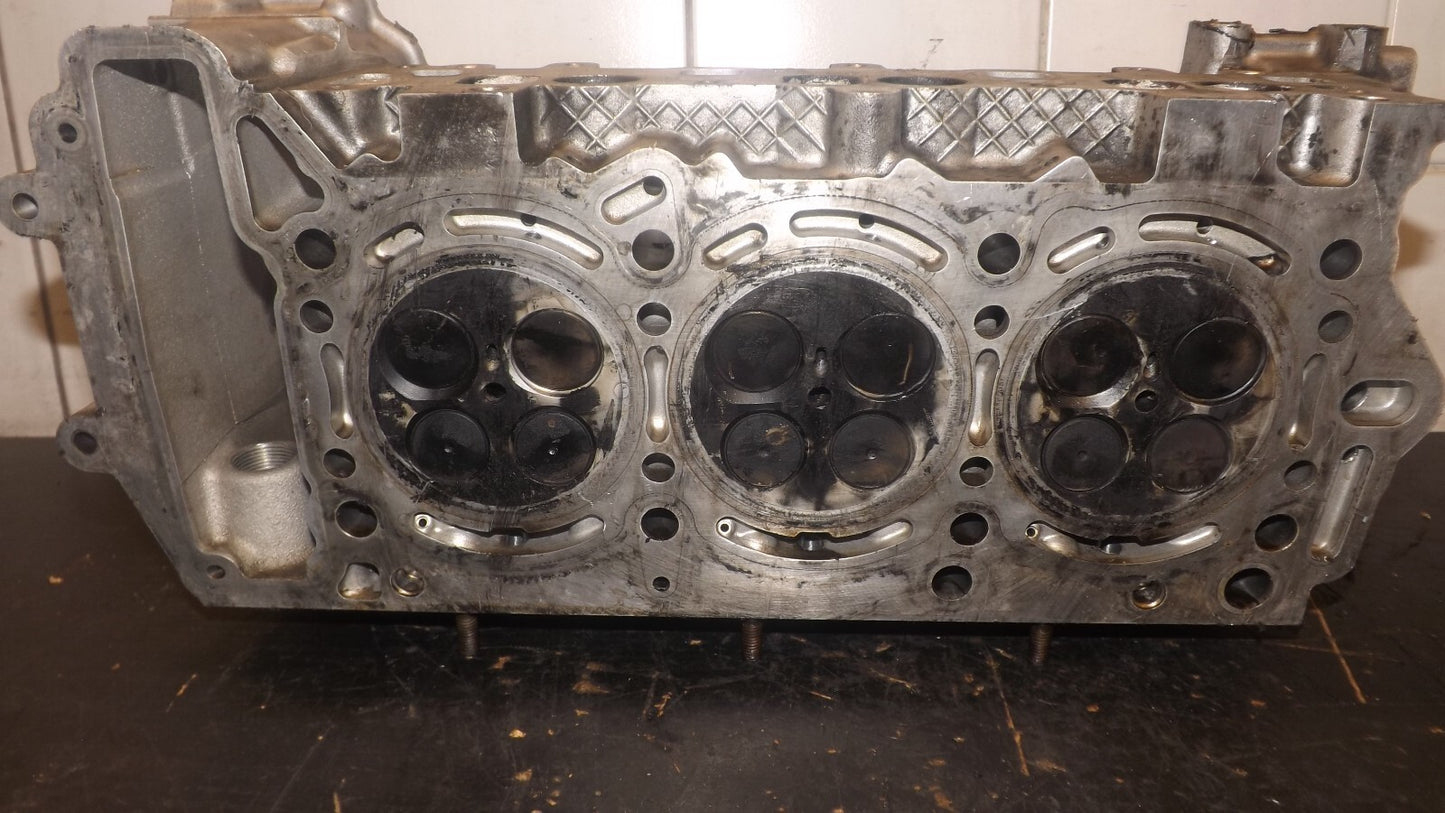 Original Mercedes Zylinderkopf 3.0 CDI OM642 Rechts A6420100821