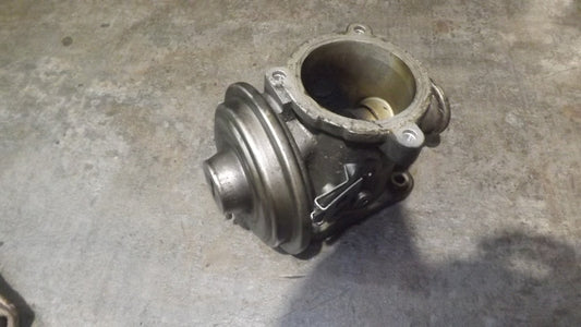 Abgasrückführventil EGR AGR Ventil für BMW 318D E90 3er 2,0d 90KW M47/T2 204D4