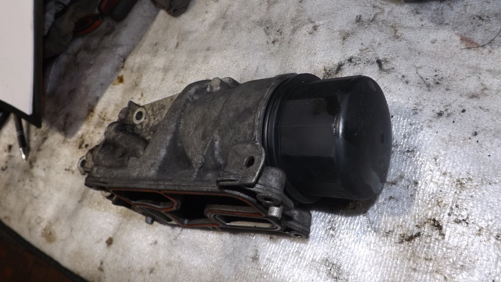 MERCEDES-BENZ  Ölfilterhalter 6740273416
