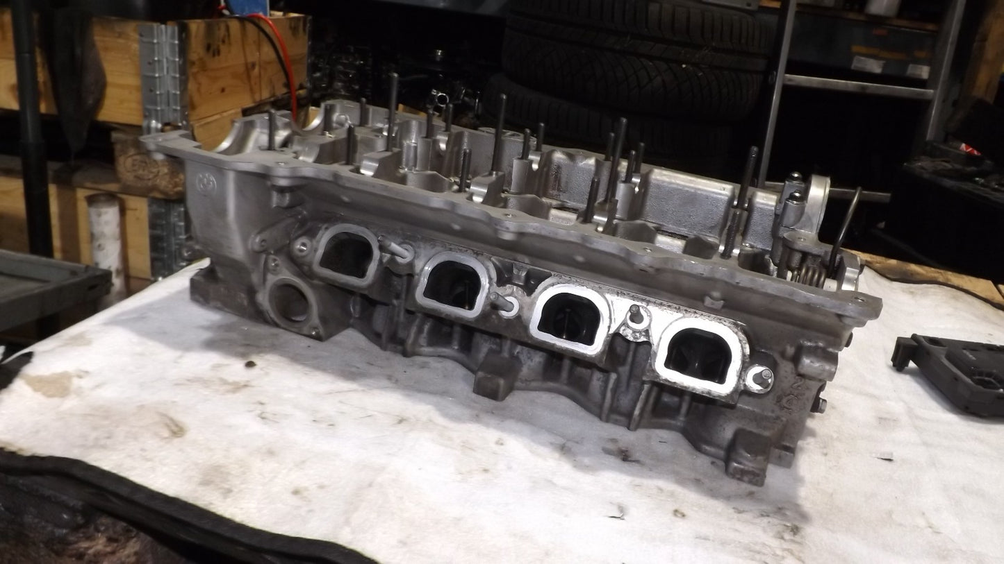 Zylinderkopf Kopf N46B20B / 75054229 Original BMW E87 E90 E91
