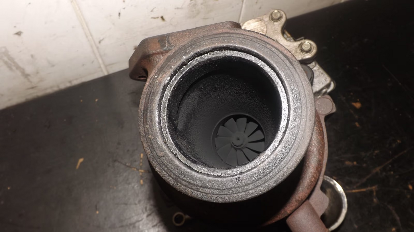 Original BMW F30 F31 F10 F07 F22 DEFEKT! Turbolader 72477910NL
