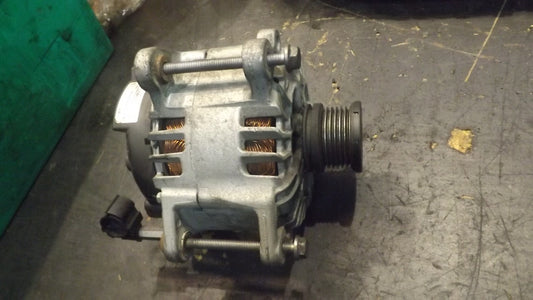 VW Tiguan 5N 03L903024 GX Lichtmaschine Generator