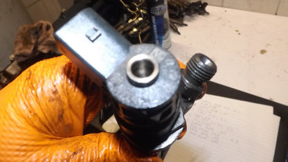 BMW X1 X3 3er 5er Original Einspritzdüse Injektor  7810702 781070202  0445110382