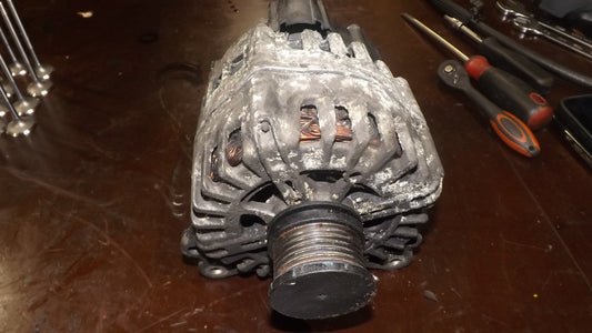 Original VW Audi Skoda Seat A6 C7 Lichtmaschine 14V 180A 04L903017C