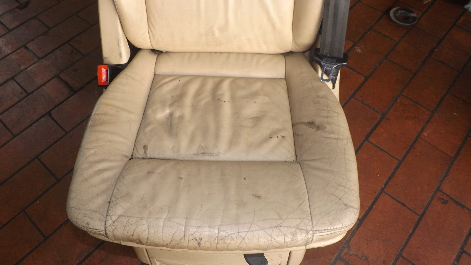VW Multivan Sitz Sitz Beige Leder Armlehnen Isofix Hinten VW T5