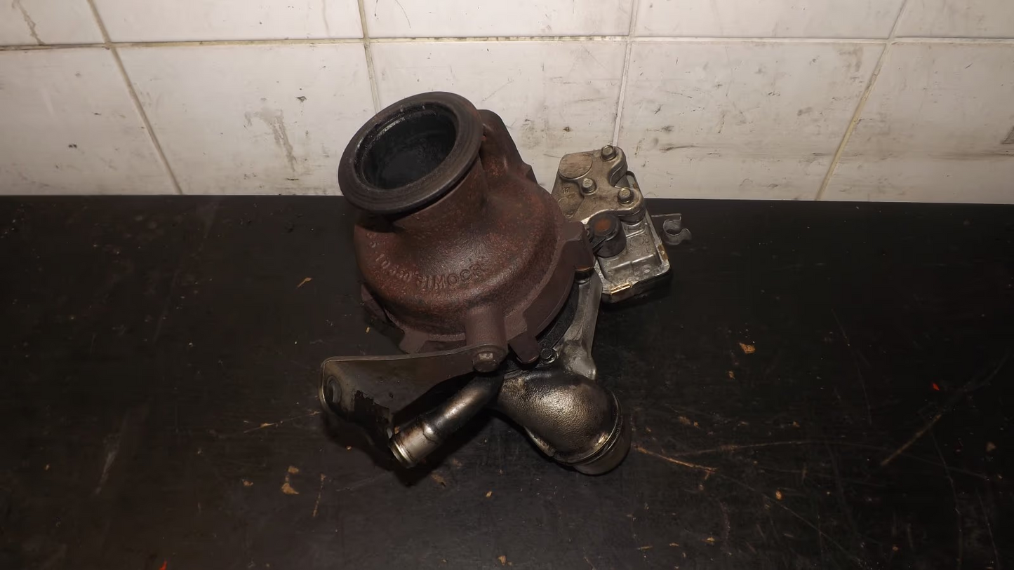 Original BMW F30 F31 F10 F07 F22 DEFEKT! Turbolader 72477910NL