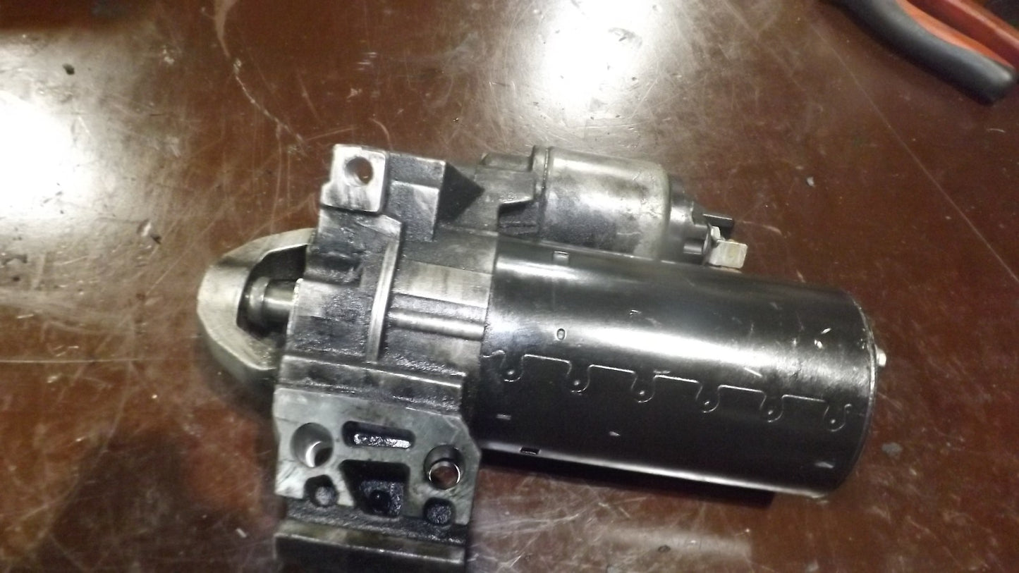 BMW 3er F30 F31 320D Diesel Anlasser Starter Bosch 8574102 0001148509