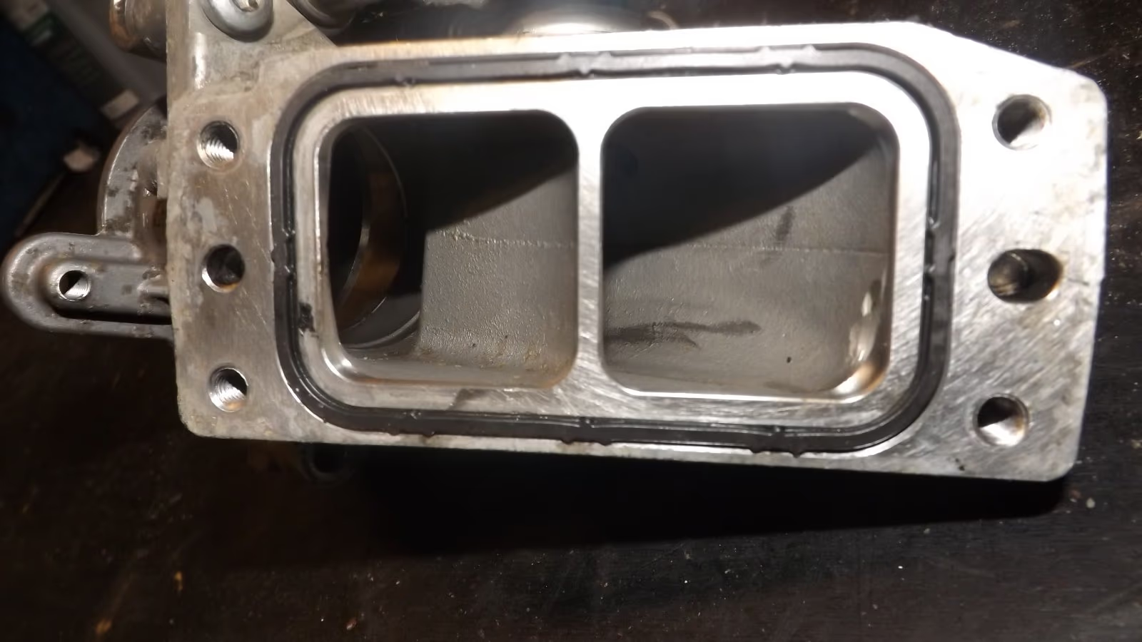 Original VW Audi Seat Skoda 1.6 TDI Drosselklappe 04L128063N