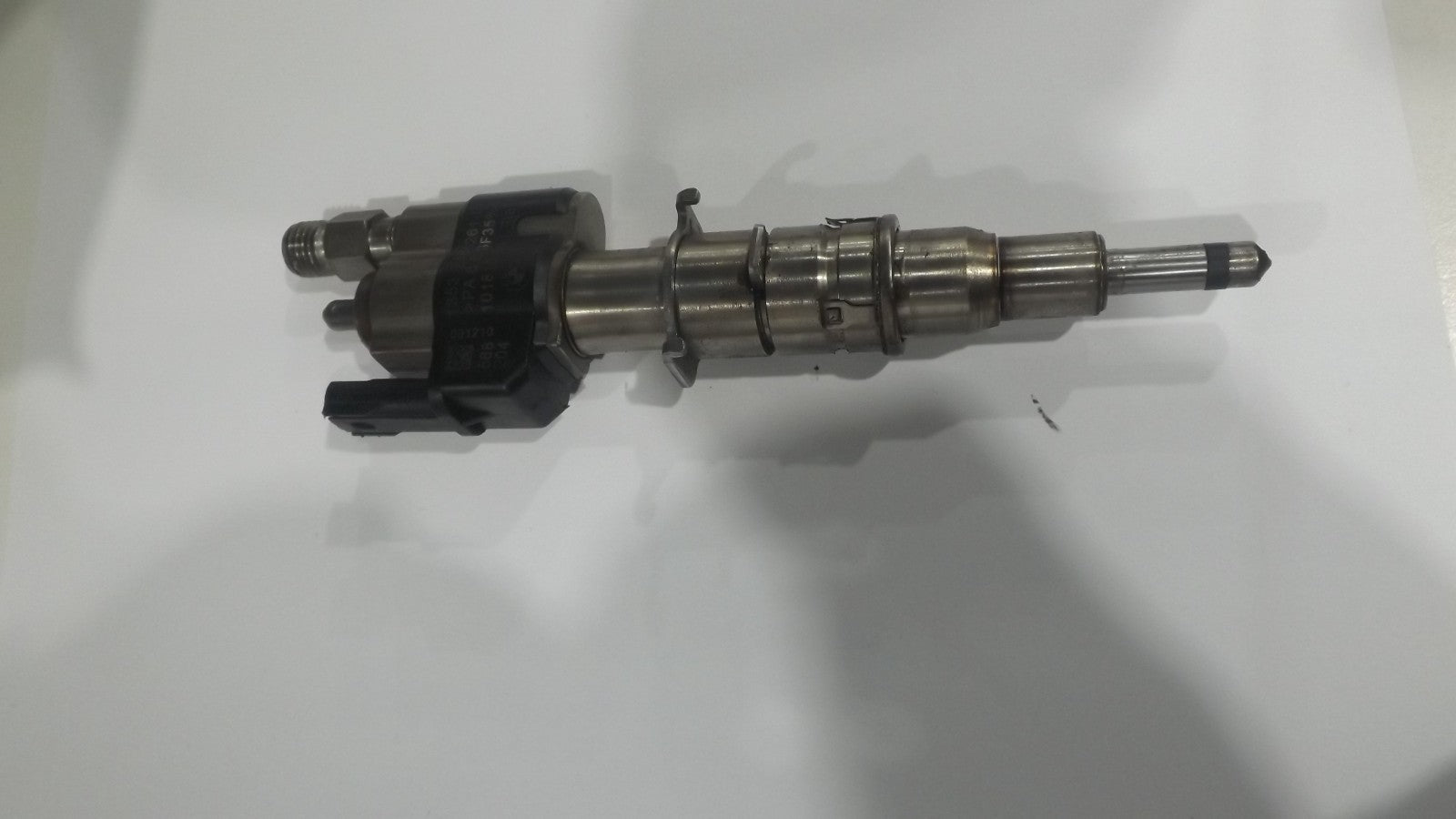 BMW Injektor Einspritzdüse Einspritzdüsen *Teilenummer 13537585261 -07