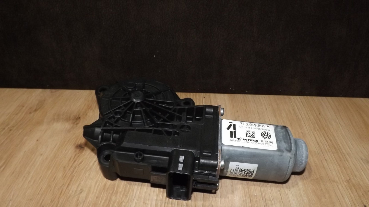 7E0959801A VW T5 T5.2 Fensterhebermotor Fensterheber vorne links Original