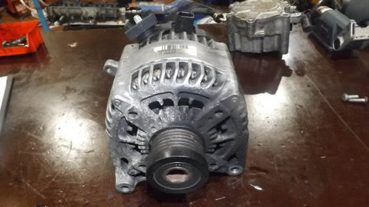 Lichtmaschine für BMW 4er F33 F32 F36 420i 2,0 Benzin B48B20A B48 7605478 180A