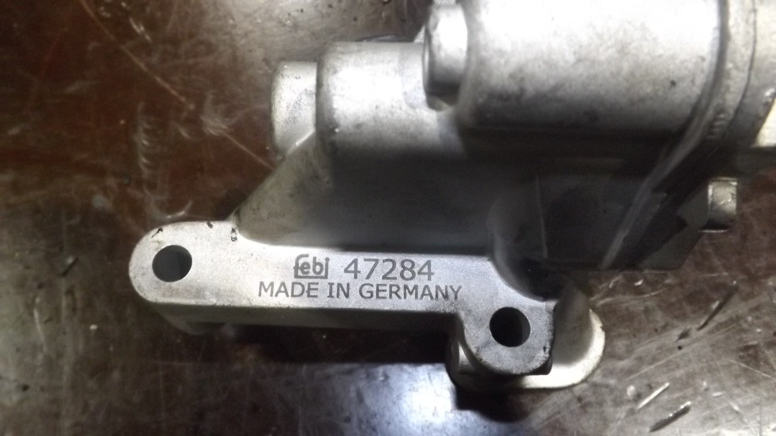 Original Audi VW Seat Skoda Ölpumpe Öl Pumpe 03L115263