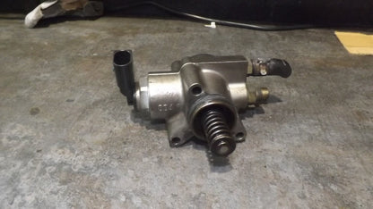 Hochdruckpumpe für VW Golf/Plus Touran Jetta/III/Bora Vento 1.4L 03C127025T