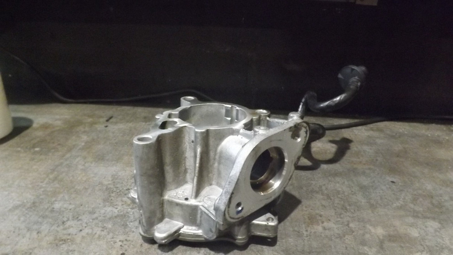 Unterdruckpumpe Volkswagen Audi Seat Skoda  06K145100J