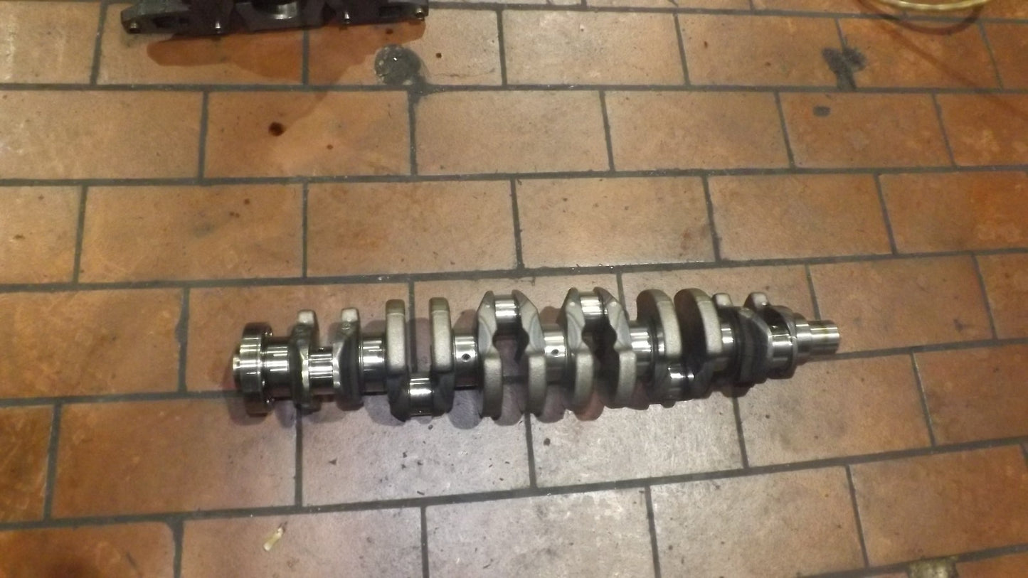 Kurbelwelle für BMW X5 E53 X3 E83 E60 E61 E90 E91 218PS 3,0d M57 306D2 7792330