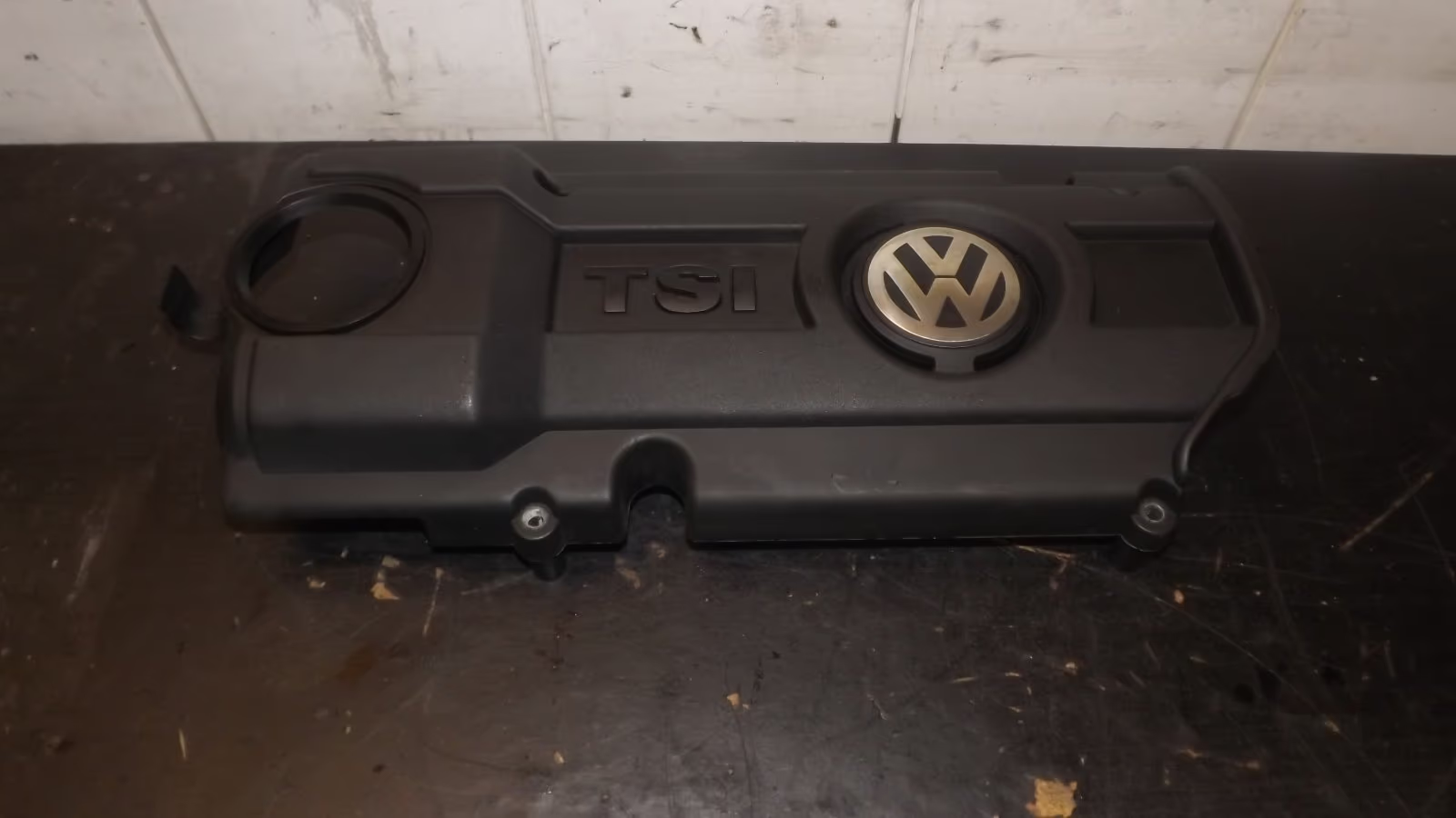 Original Volkswagen VW TSI Motorabdeckung 03C103925AM