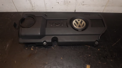 Original Volkswagen VW TSI Motorabdeckung 03C103925AM