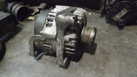 BMW F10 F11 F30 Lichtmaschine Generator s8507625