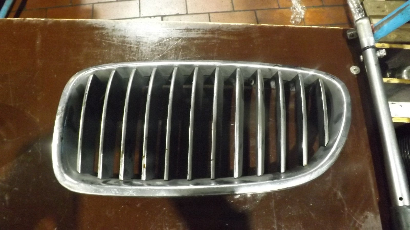 Kühlergrill links Gitter Niere BMW 5er Touring (F11) 7200727