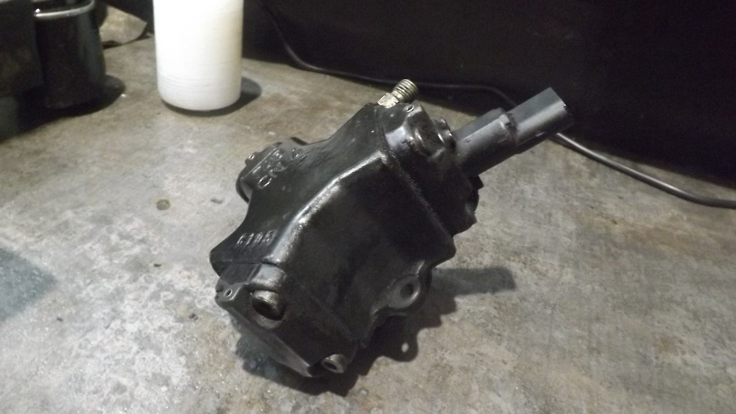 Mercedes Benz Einspritzpumpe Pumpe Hochdruckpumpe A6110700601E 0445010013