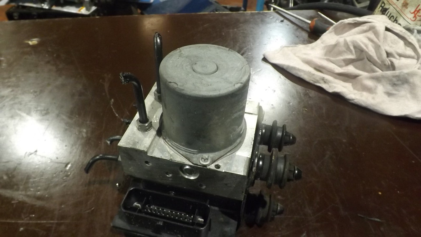 ABS ESP Hydraulikblock Steuergerät Pumpe Audi A4 A5 B8 8K 8K0907379CN