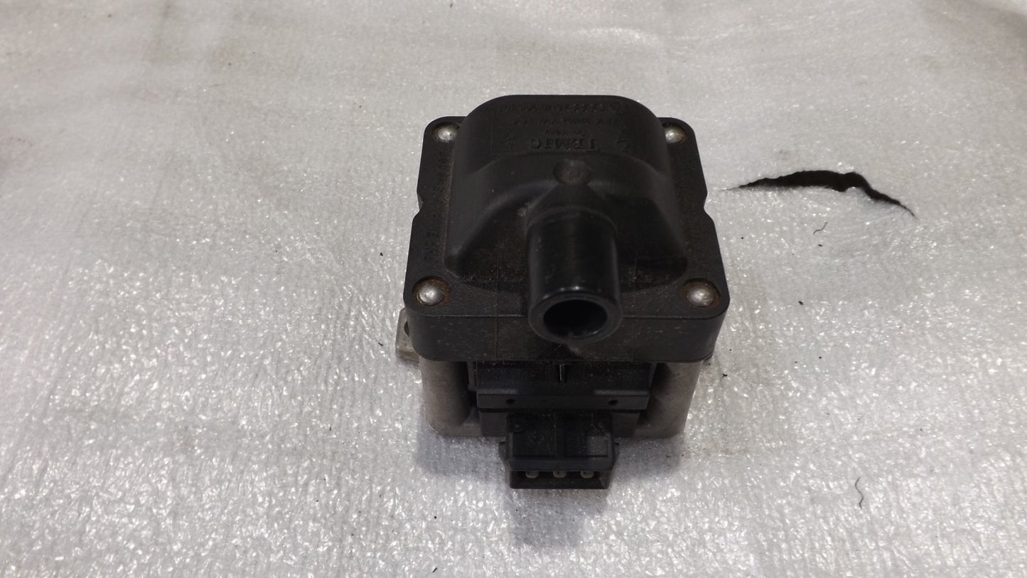 ZÜNDSPULE FÜR AUDI 80 SEAT SKODA VW GOLF 3 4 PASSAT POLO SHARAN T4 BUS 6N0905104