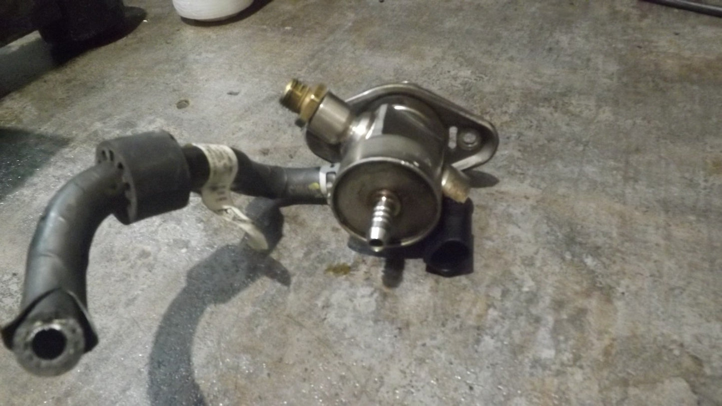Kraftstoffpumpe für Skoda Seat VW 06G127027H