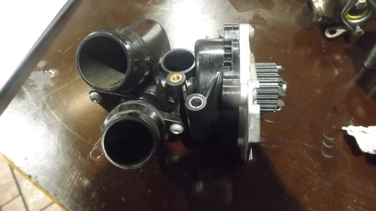 WASSERPUMPE + THERMOSTAT FÜR AUDI A3 SKODA VW GOLF TIGUAN 1.8 2.0 TSI TFSI