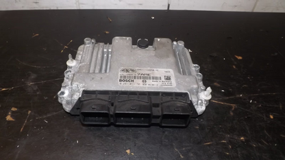 Original Nissan Almera Motorsteuergerät 0281010708