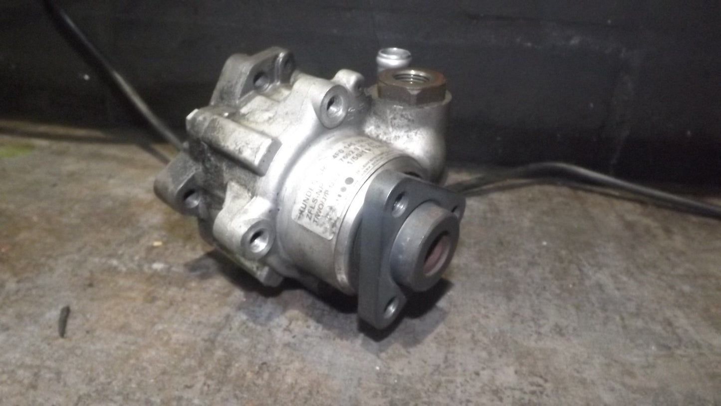 Servopumpe Flügelpumpe Audi A6 4F 2,0 TDI 4-Zylinder Diesel BRE BLB 4F0145155P