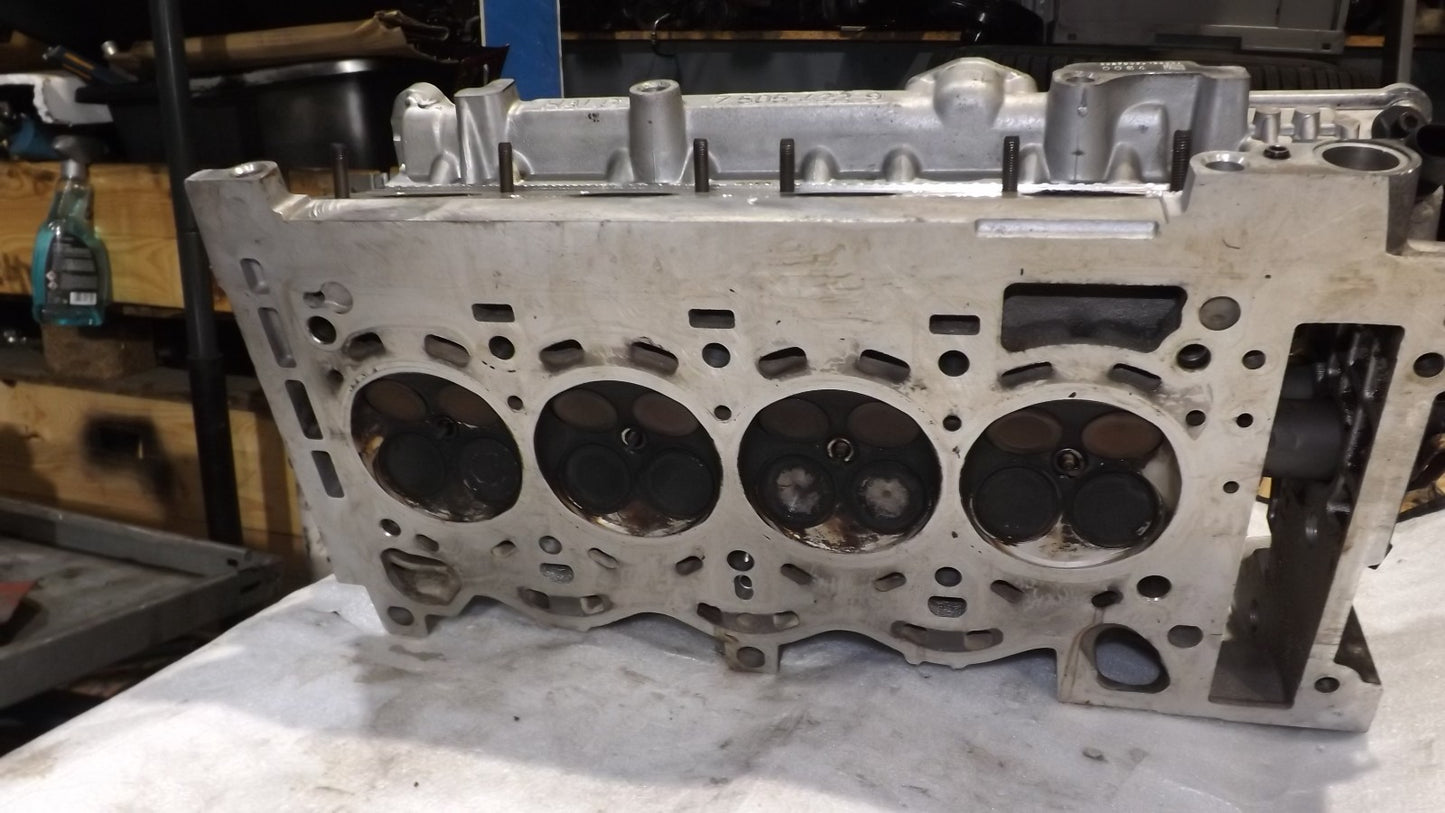 Zylinderkopf Kopf N46B20B / 75054229 Original BMW E87 E90 E91