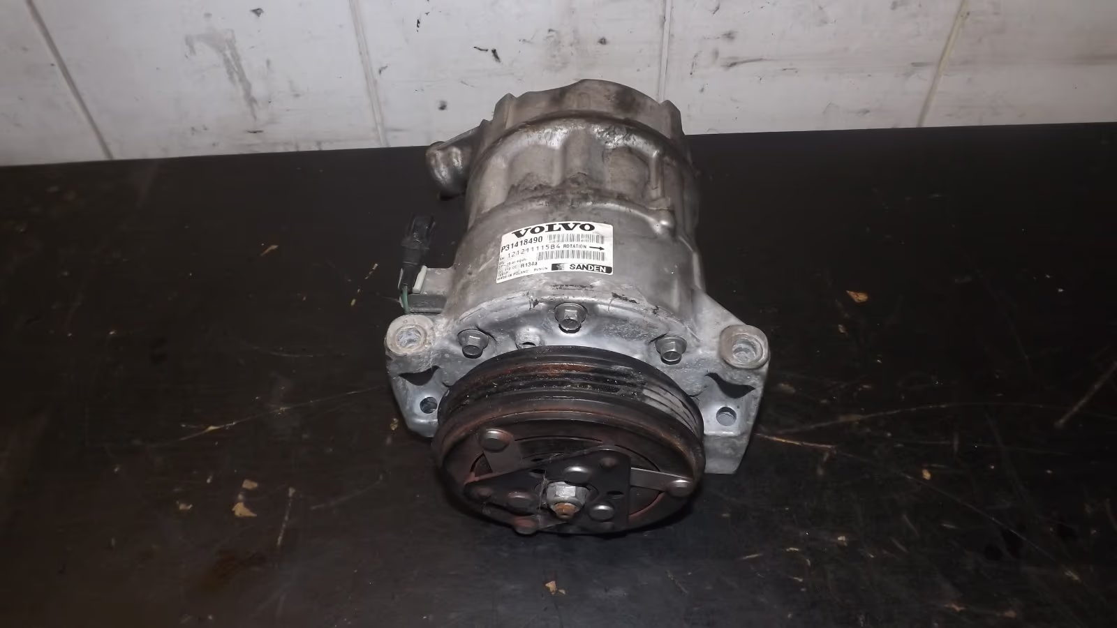 Klimakompressor Für Volvo XC60 XC 60 156 2,4 D Diesel D5244T21 D5244 P31418490