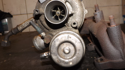 Original Seat Ibiza 1,4 TDI Turbolader Turbo 0452530190