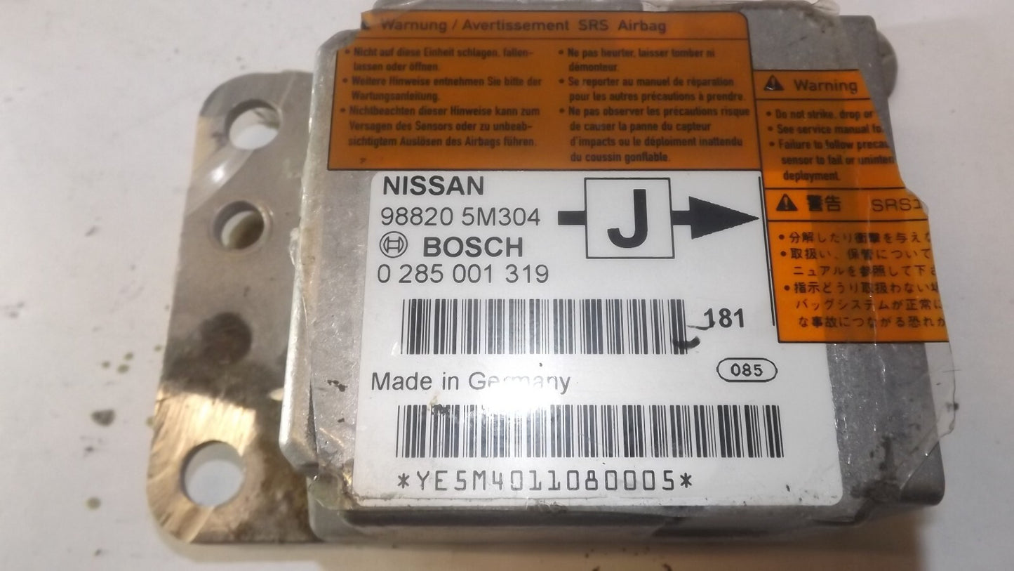 Nissan  Steuergerät Airbagsteuergerät Airbag Modul 988205M304