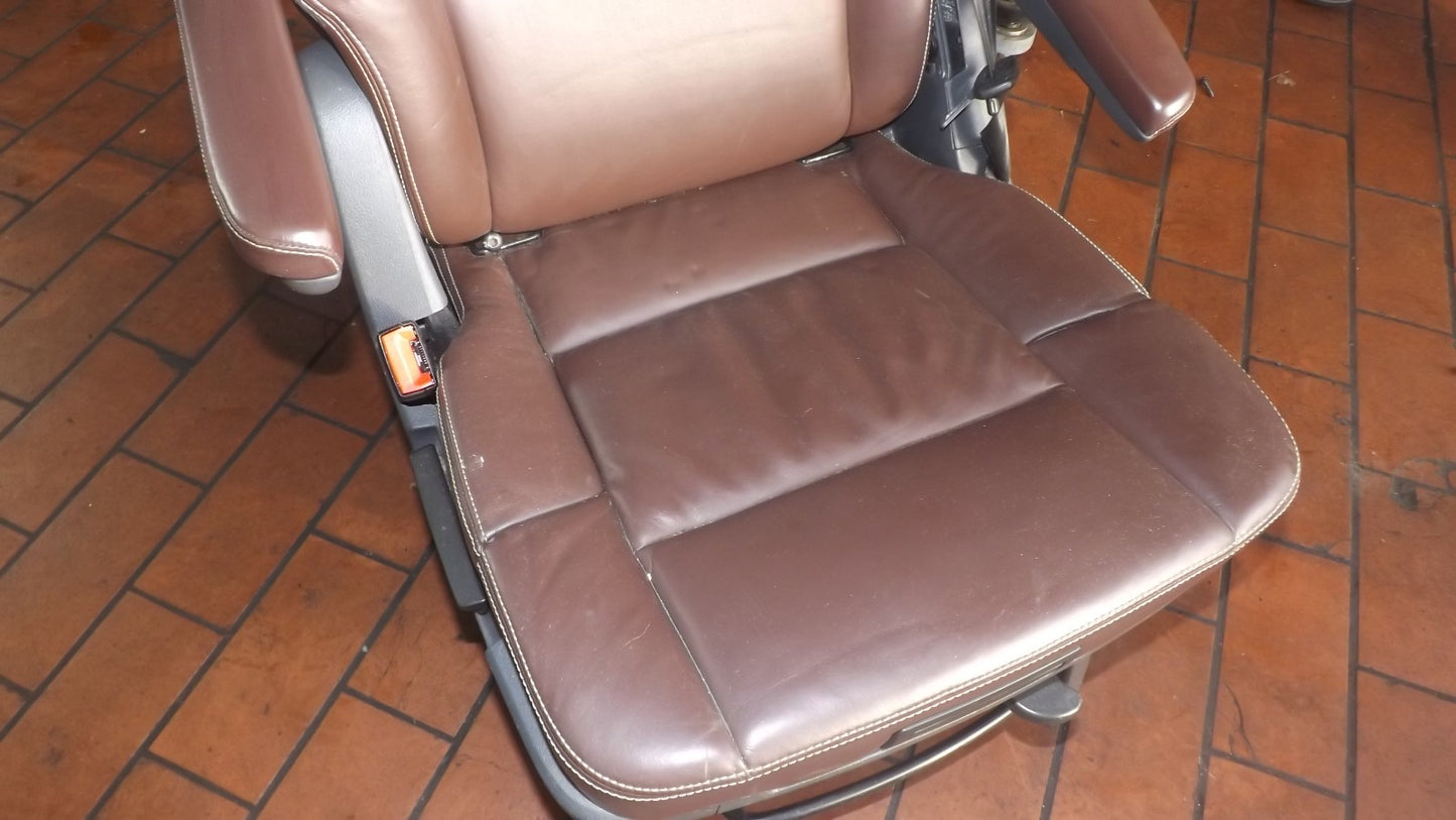 VW Multivan Sitz Sitz Braun Leder Armlehnen Isofix Hinten VW T5 T6