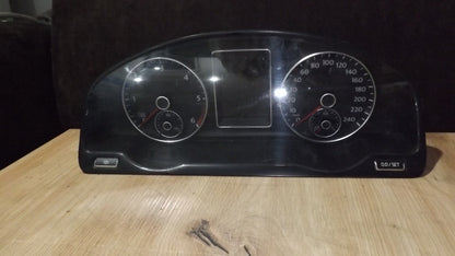VW T5 Tacho Kombiinstument A2C53414475  7E0920880E