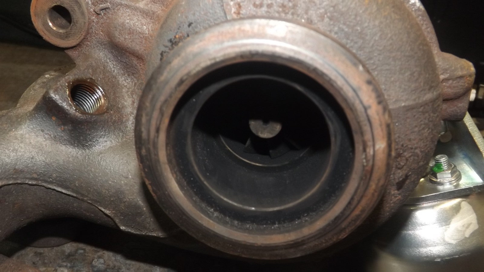 Turbolader 2.0 TDI Audi VW Skoda Seat 150PS 04L253010