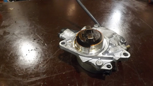 Unterdruckpumpe Vakuumpumpe BMW 3er 114i 116i 705260000