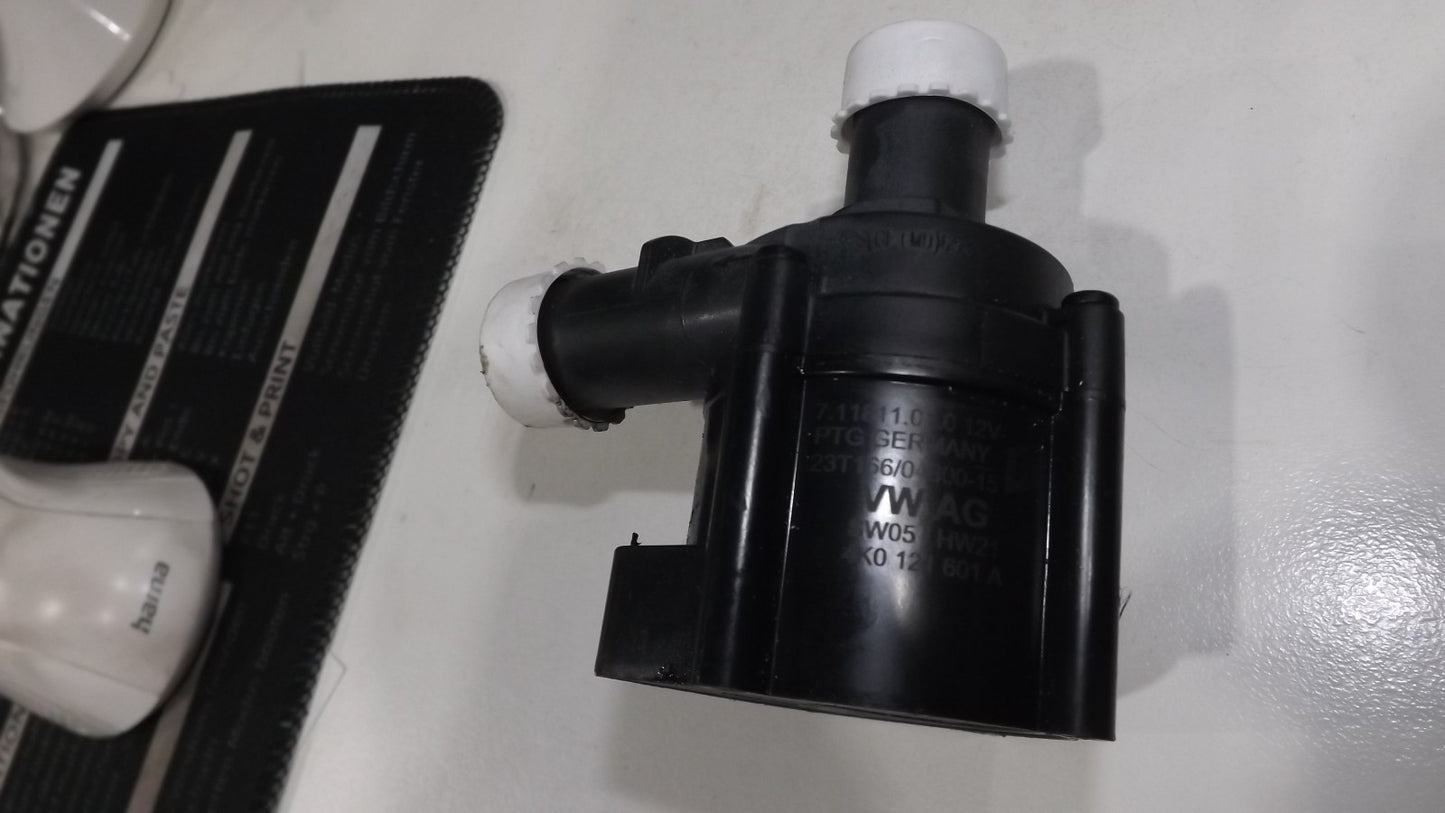 Original VW AUDI SKODA SEAT PORSCHE Wasserpumpe Zusatzwasserpumpe 4K0121601A